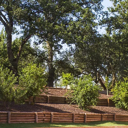 مزرعة للإقامة Quinta De Lograssol *