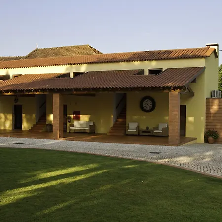 Farm stay Quinta De Lograssol