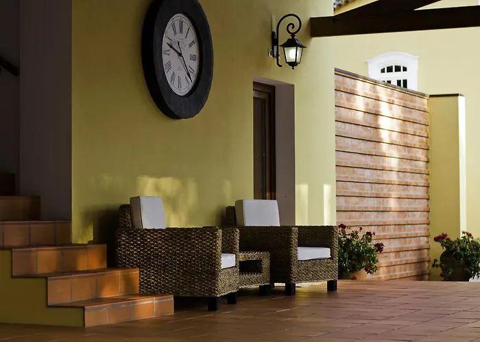 مزرعة للإقامة Quinta De Lograssol *