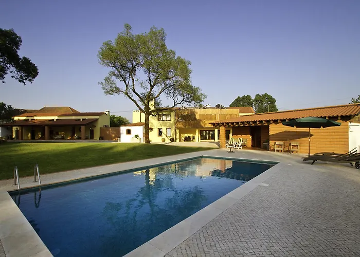 مزرعة للإقامة Quinta De Lograssol