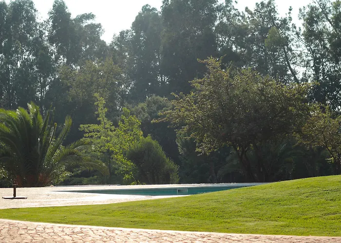 مزرعة للإقامة Quinta De Lograssol *